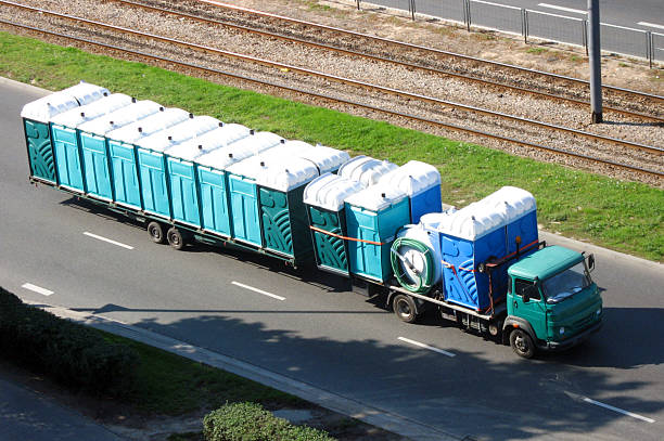 Porta potty delivery and setup in Eugene, OR